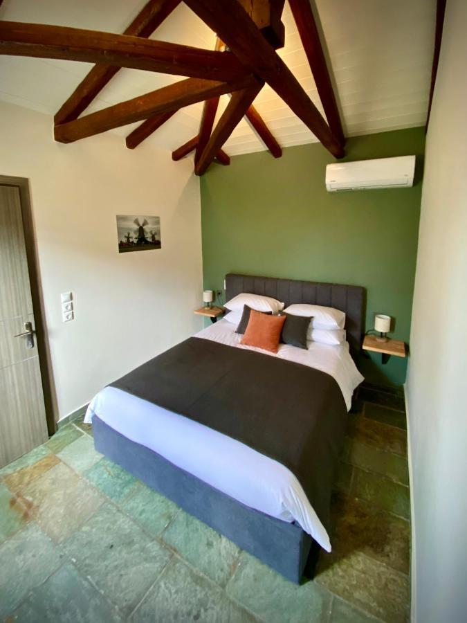 Villa Hylas Luxury Bed & Breakfast Kilada Esterno foto