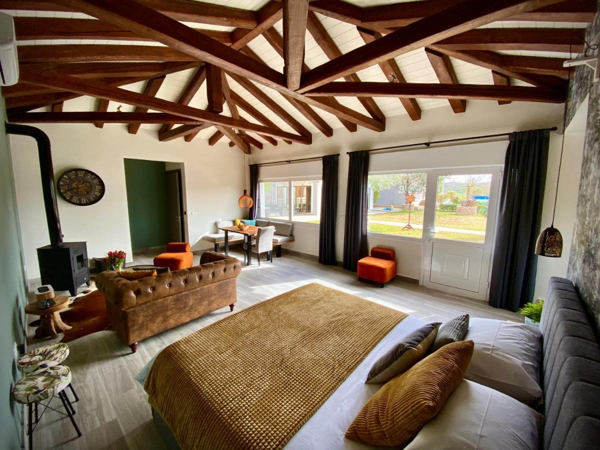 Villa Hylas Luxury Bed & Breakfast Kilada Esterno foto